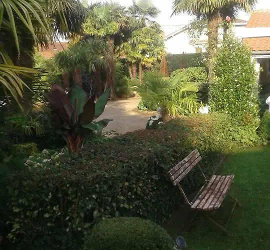 Cote Jardin Pensión 5*